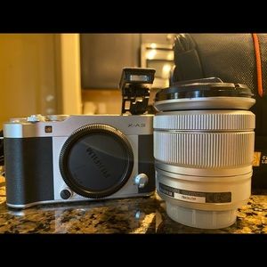 $400 NEW FUJIFIM X-A3 CAMERA!